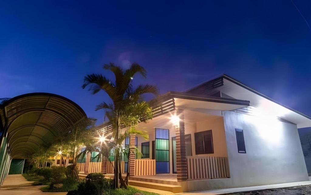 Phuphayot Resort Trang Exteriér fotografie