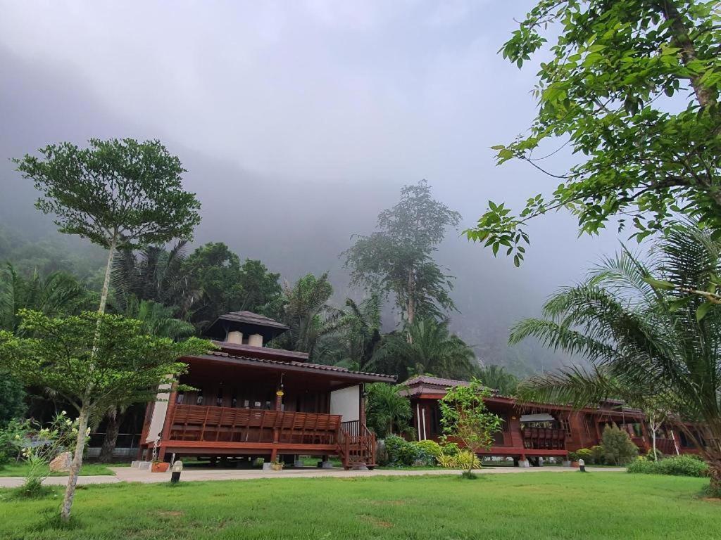 Phuphayot Resort Trang Exteriér fotografie
